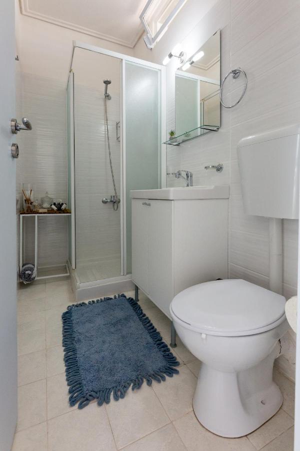 Ferienwohnung Cozy&Quiet Nest Loutráki Exterior foto